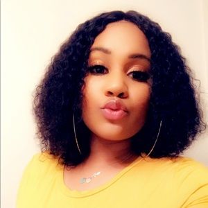 Meet your Posher, Markise